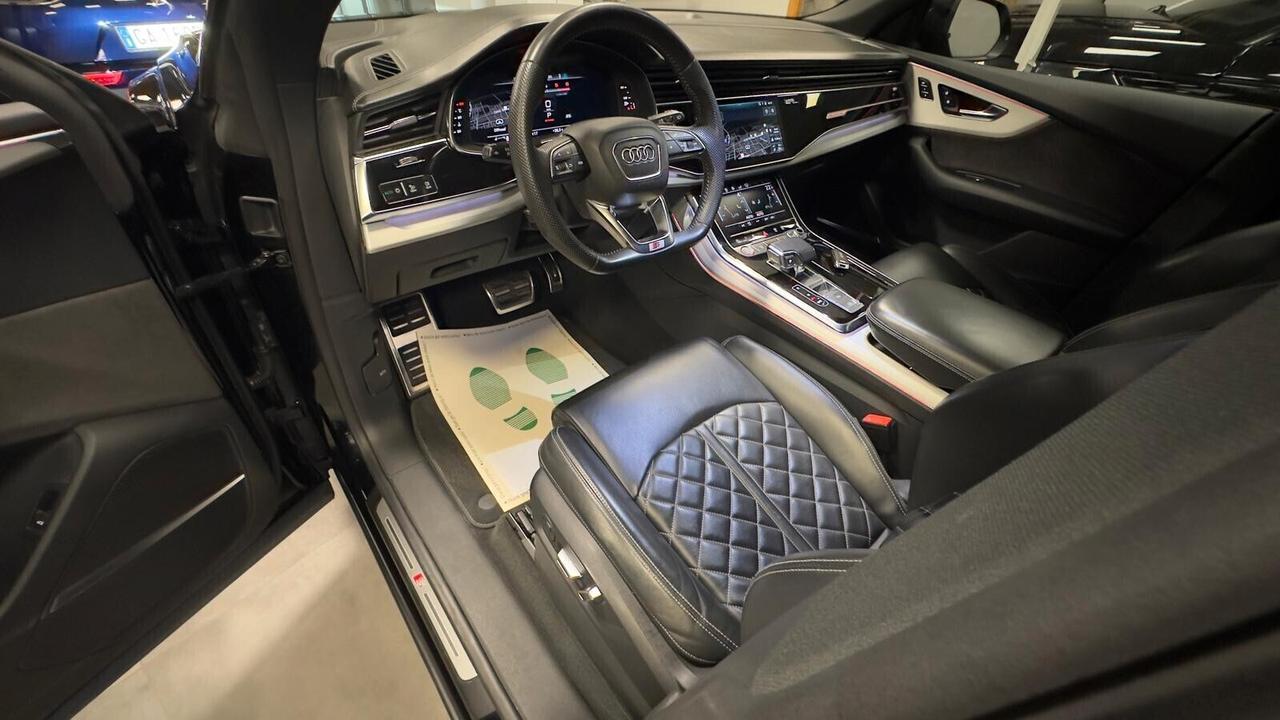 Audi Q8 SQ8 TDI quattro tiptronic