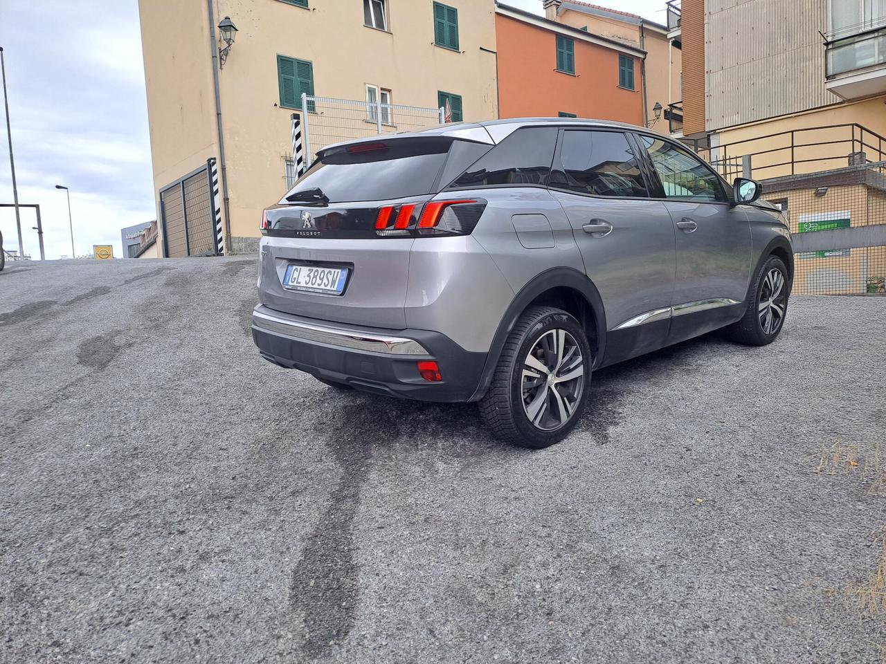Peugeot 3008 BlueHDi 130 S&S Allure