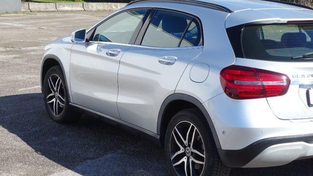 MERCEDES-BENZ GLA 200 d Automatica "Executive", Garanzia, 2° Treno gomme