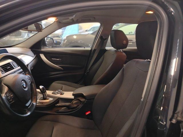 BMW 318 d Touring Luxury