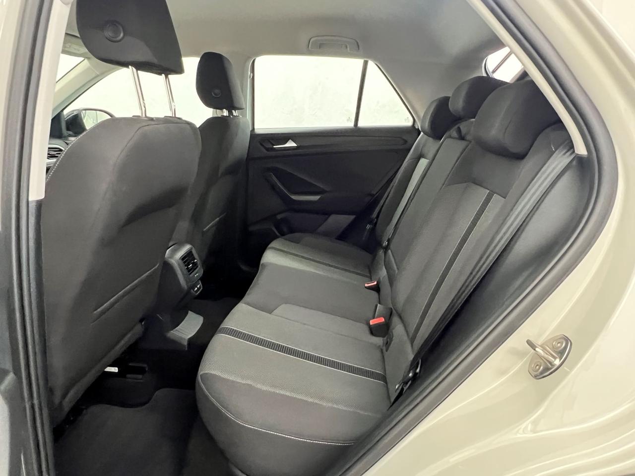 VOLKSWAGEN T-Roc 2022 T-Roc 1.0 tsi Life 110cv