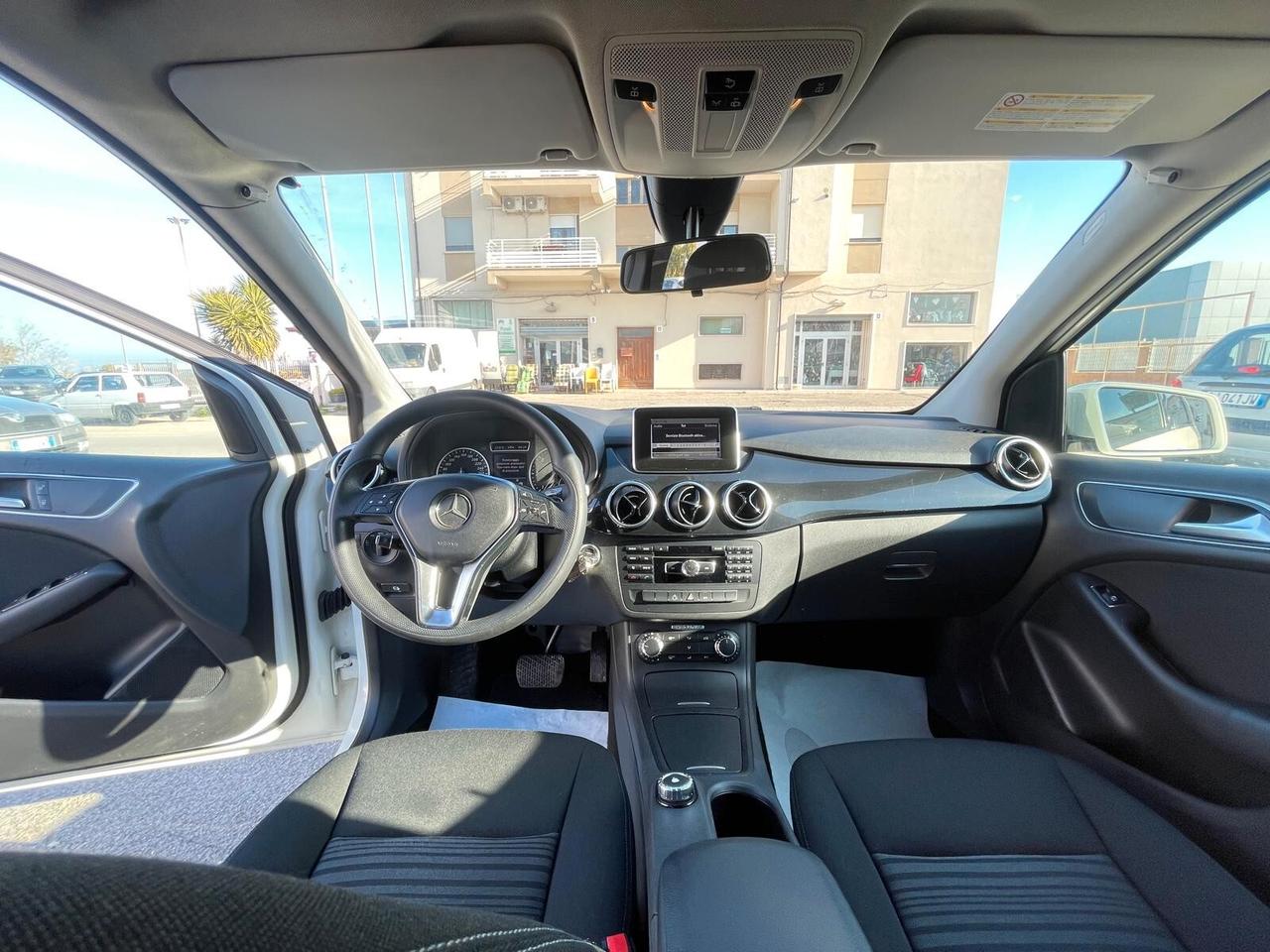 Mercedes-benz B 180 d Automatic Premium