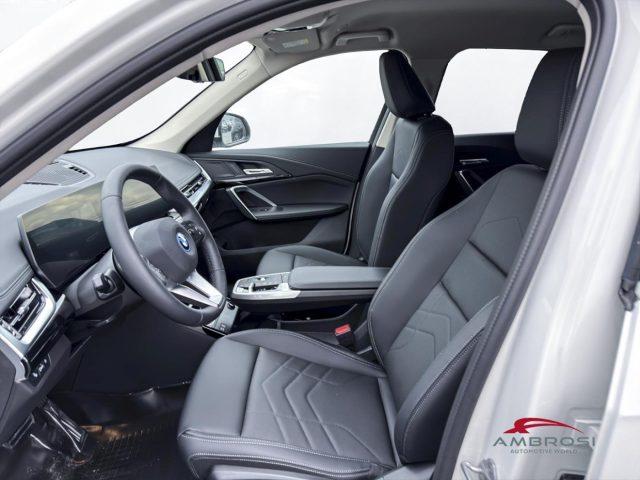 BMW iX1 eDrive20-Special Edition Xline Premium Package