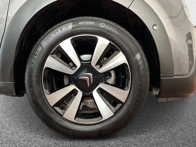 Citroën C3 III 2017 1.2 puretech Shine s&s 110cv