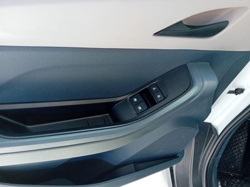 Maxus eDeliver3 MAXUS eDELIVER 3 PASSO LUNGO