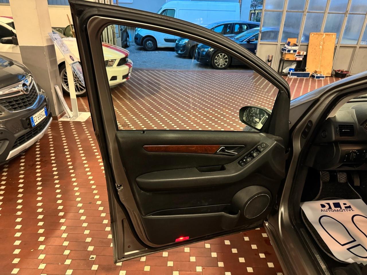 Mercedes-benz A 150 Elegance - UNICO PROPRIETARIO