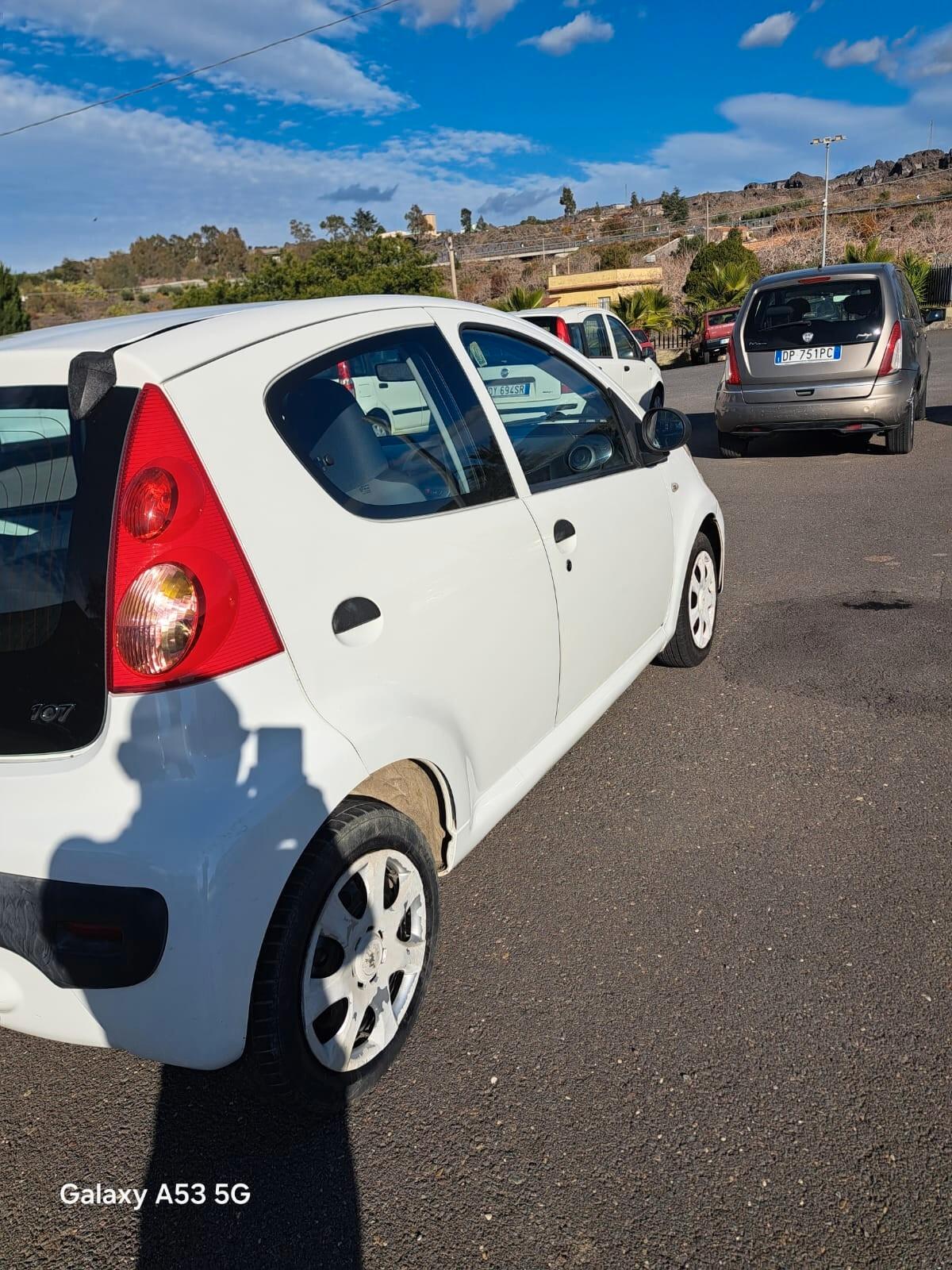 Peugeot 107 1.0 68CV 5p. Access
