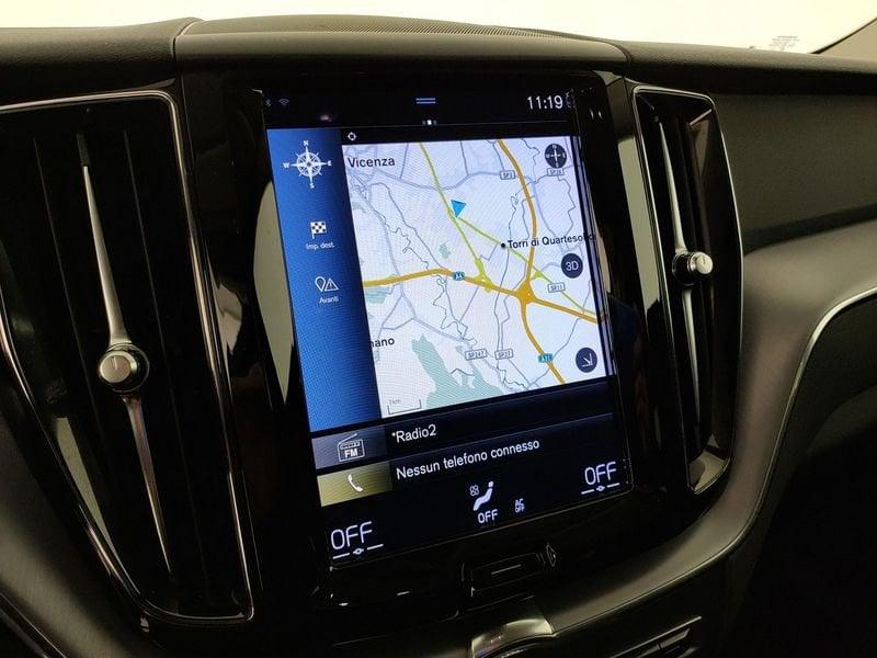 Volvo XC60 XC60 2.0 b4 Momentum Pro awd auto