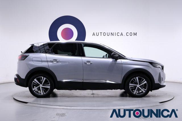 PEUGEOT 3008 HYBRID4 300 E-EAT8 ALLURE PACK