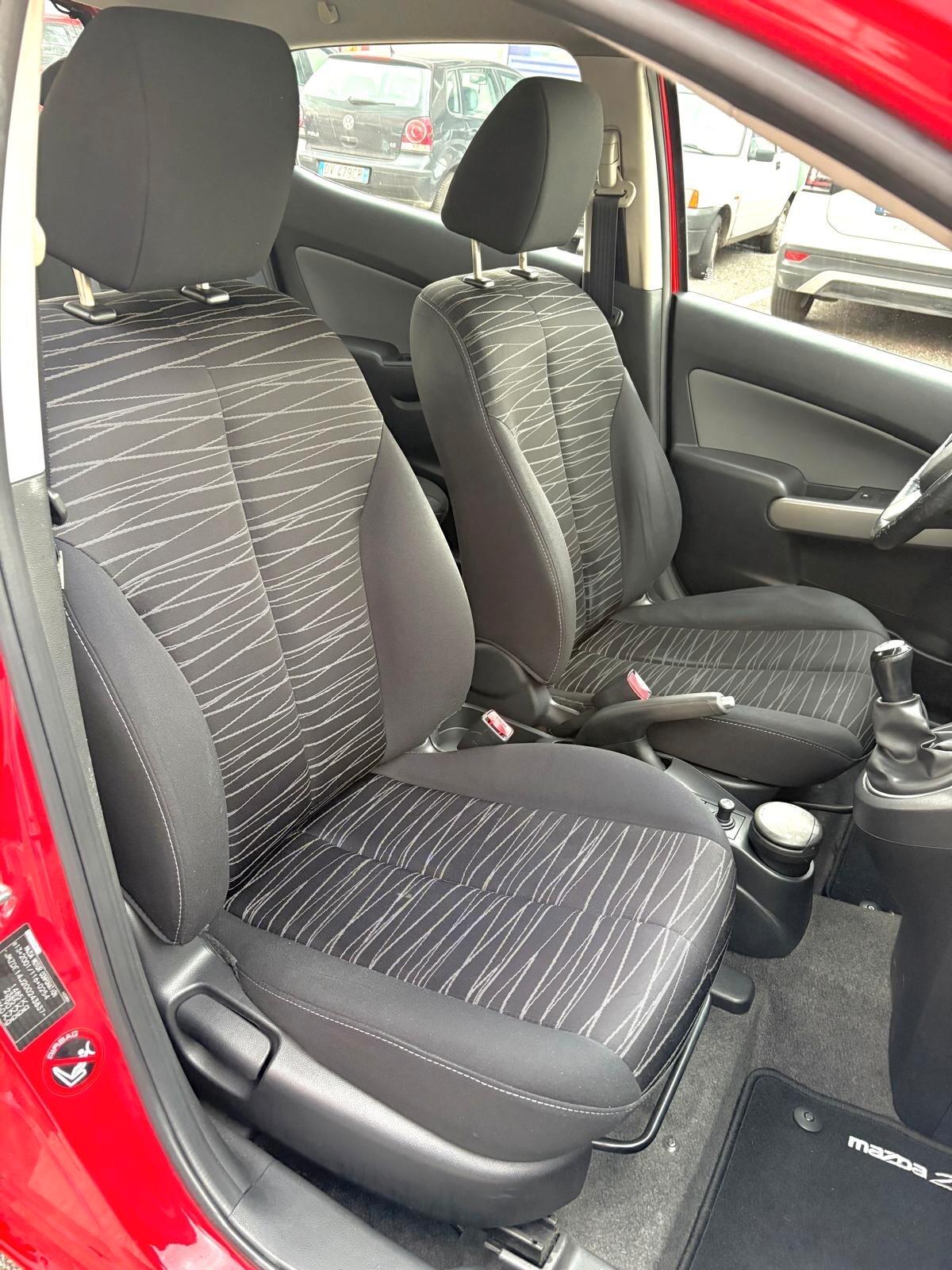 Mazda 2 Mazda2 1.3 Neopatentati