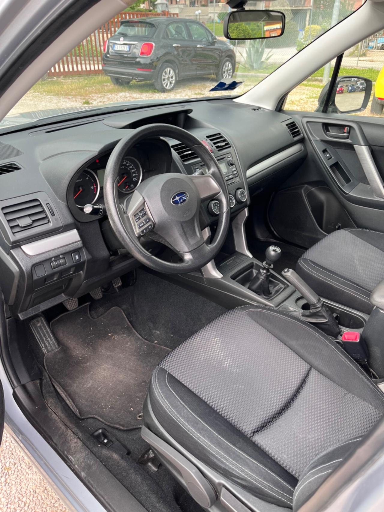 Subaru Forester 4x4 2.0 diesel PARI AL NUOVO