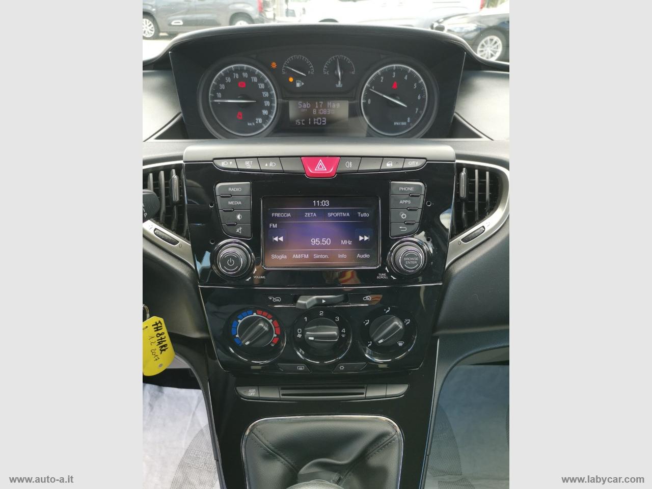 LANCIA Ypsilon 1.2 69 CV 5p. Gold