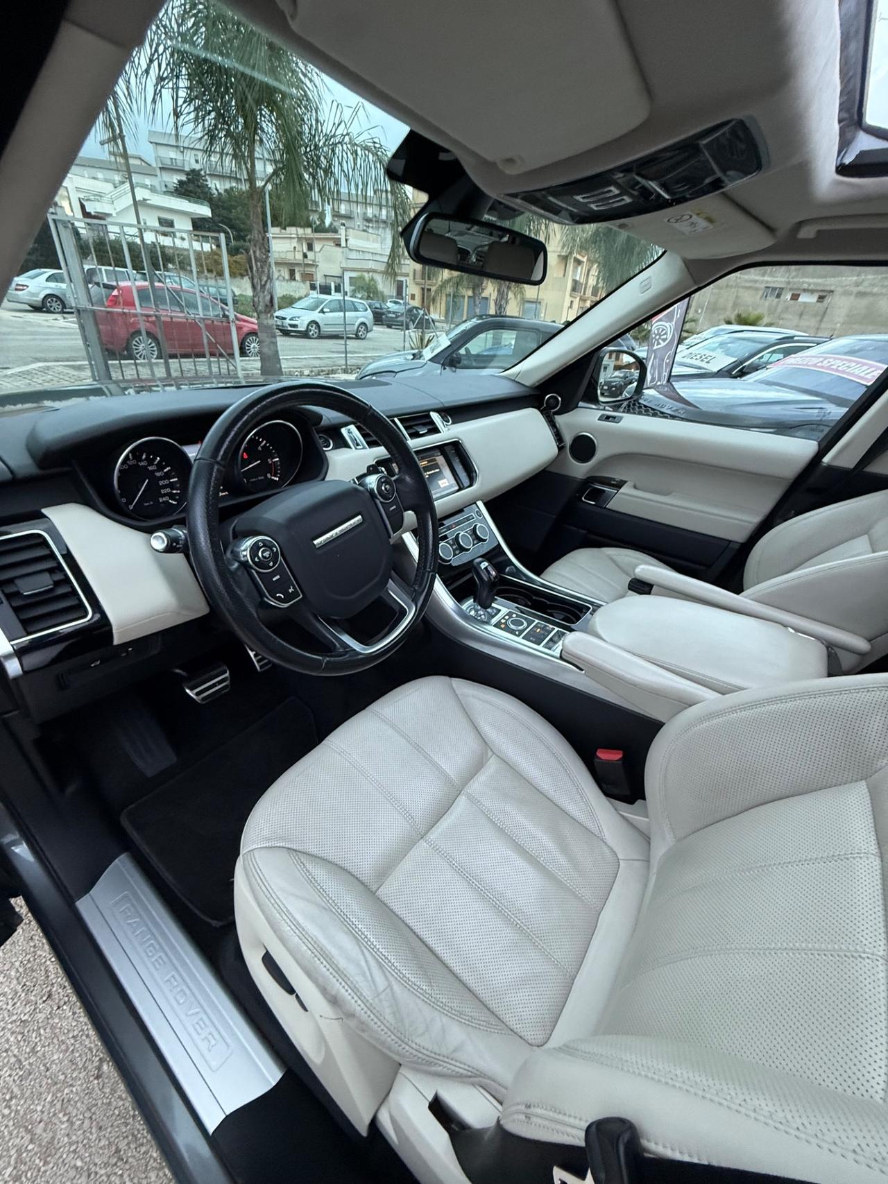 Land Rover Range Sport 3.0 TDV6 HSE Dynamic