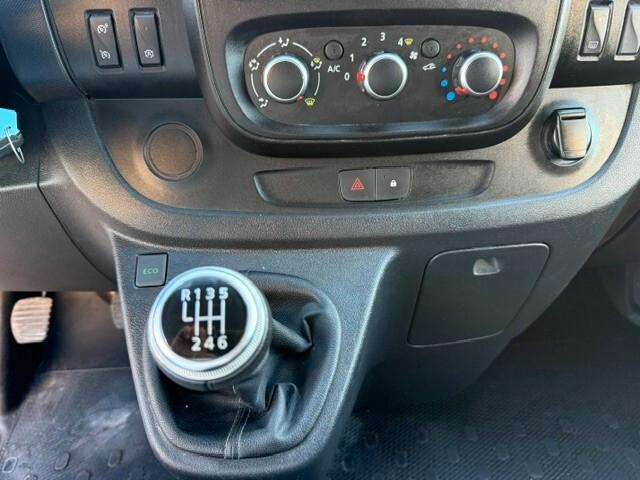 Renault Trafic 2.0 dCi 120 cv P.c T.n Ice 2022