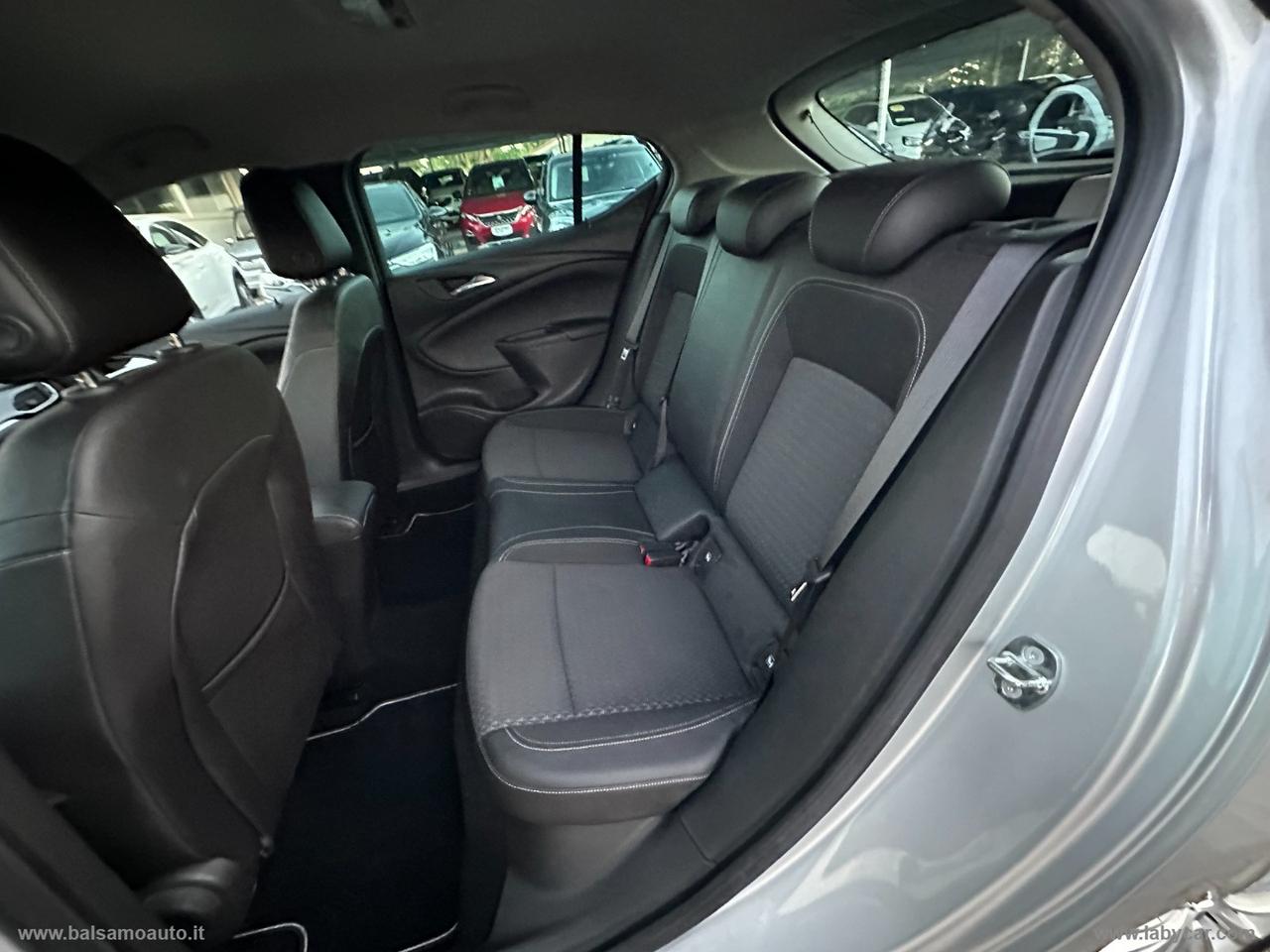 OPEL Astra 1.0 T Innovation