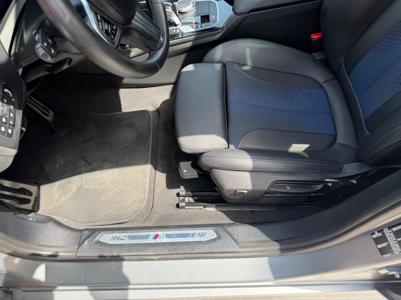 Bmw 120 120d xDrive 5p. Msport Exterior