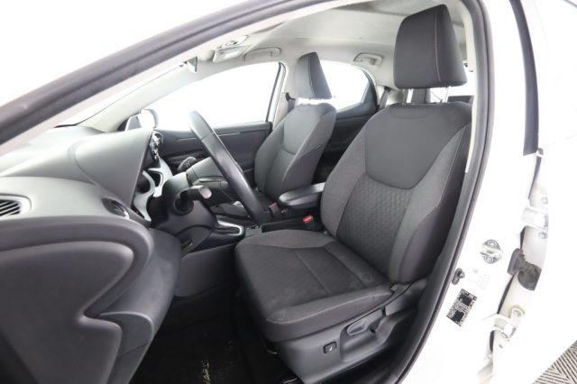 TOYOTA Yaris Yaris 1.5 Hybrid 5 porte Business