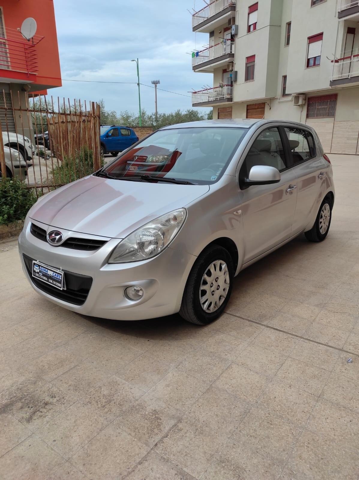 Hyundai i20 1.2 Benz/GPL 78 Cv