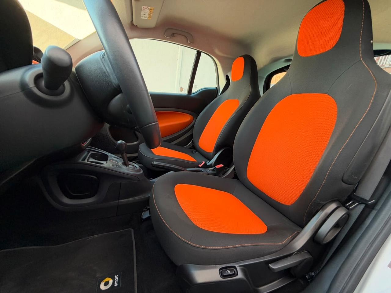 Smart ForTwo 2016 1.0 twinamic Passion AUTOMATICA LEGGI!