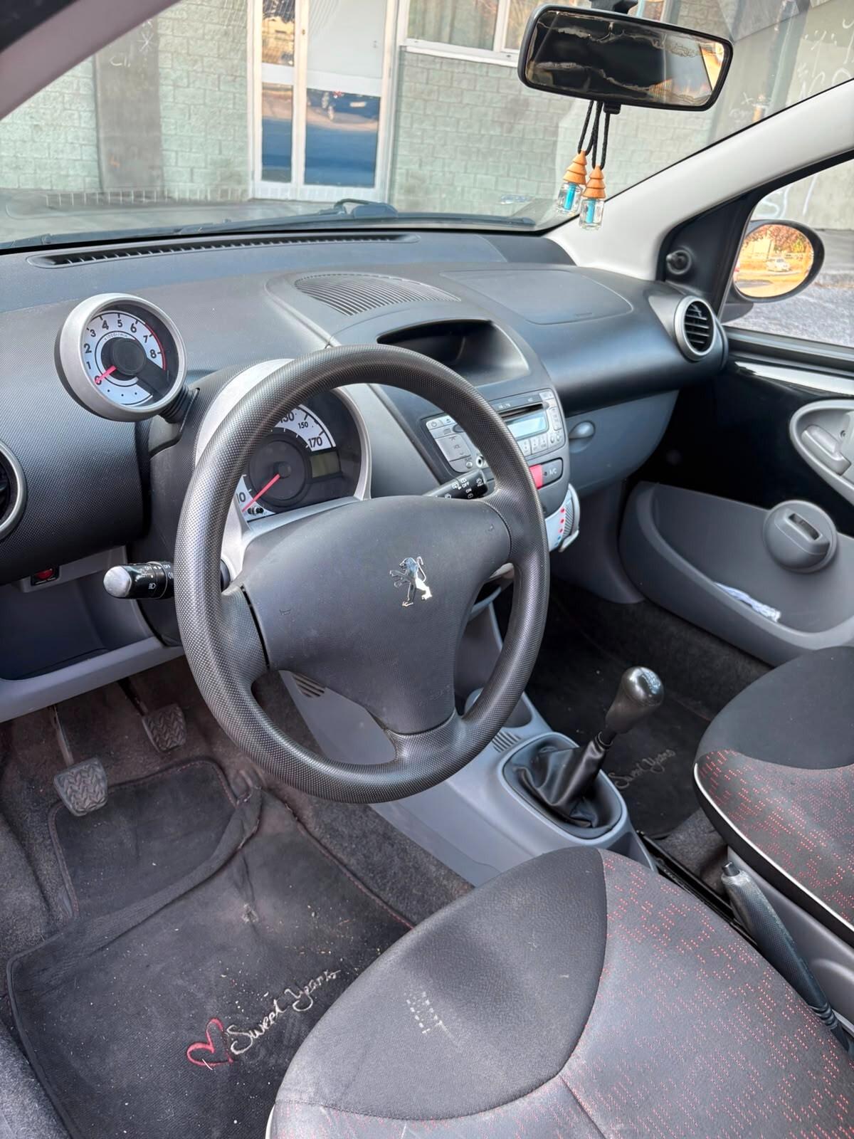 Peugeot 107 1.0 68CV 3p. Desir