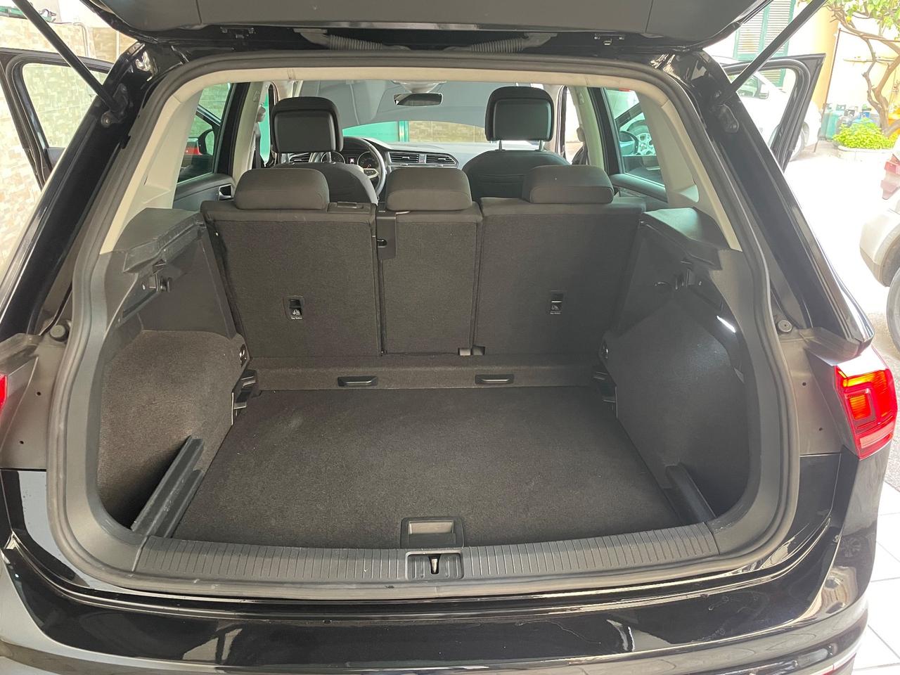 Volkswagen Tiguan 2.0 TDI 150 CV 2021