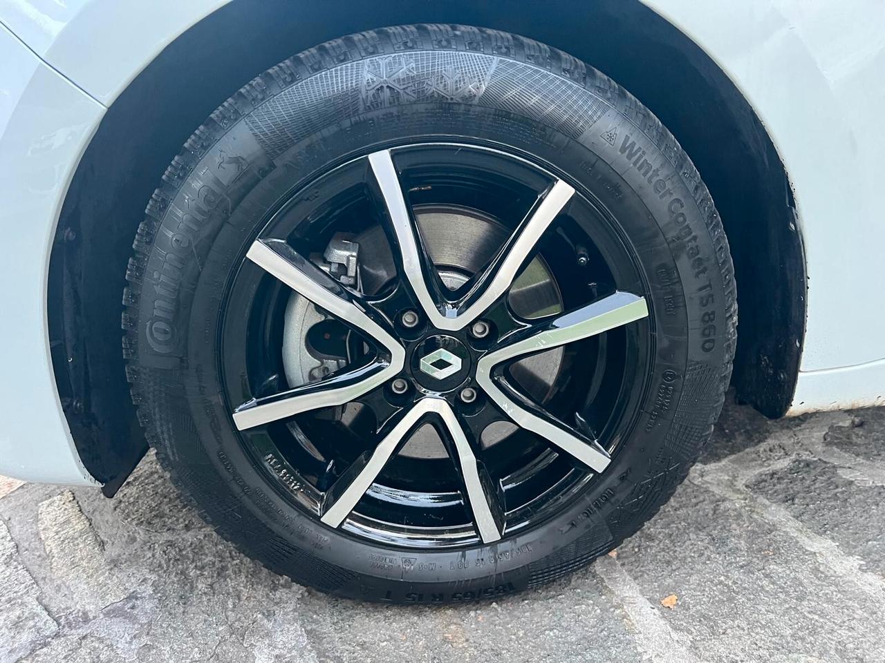 RENAULT CLIO HYBRID E-TECH RS LINE 140cv NEOPAT