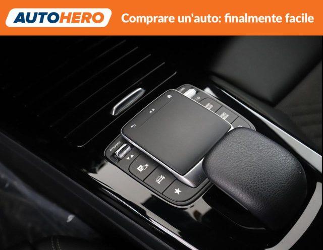 MERCEDES-BENZ A 200 d Automatic Business