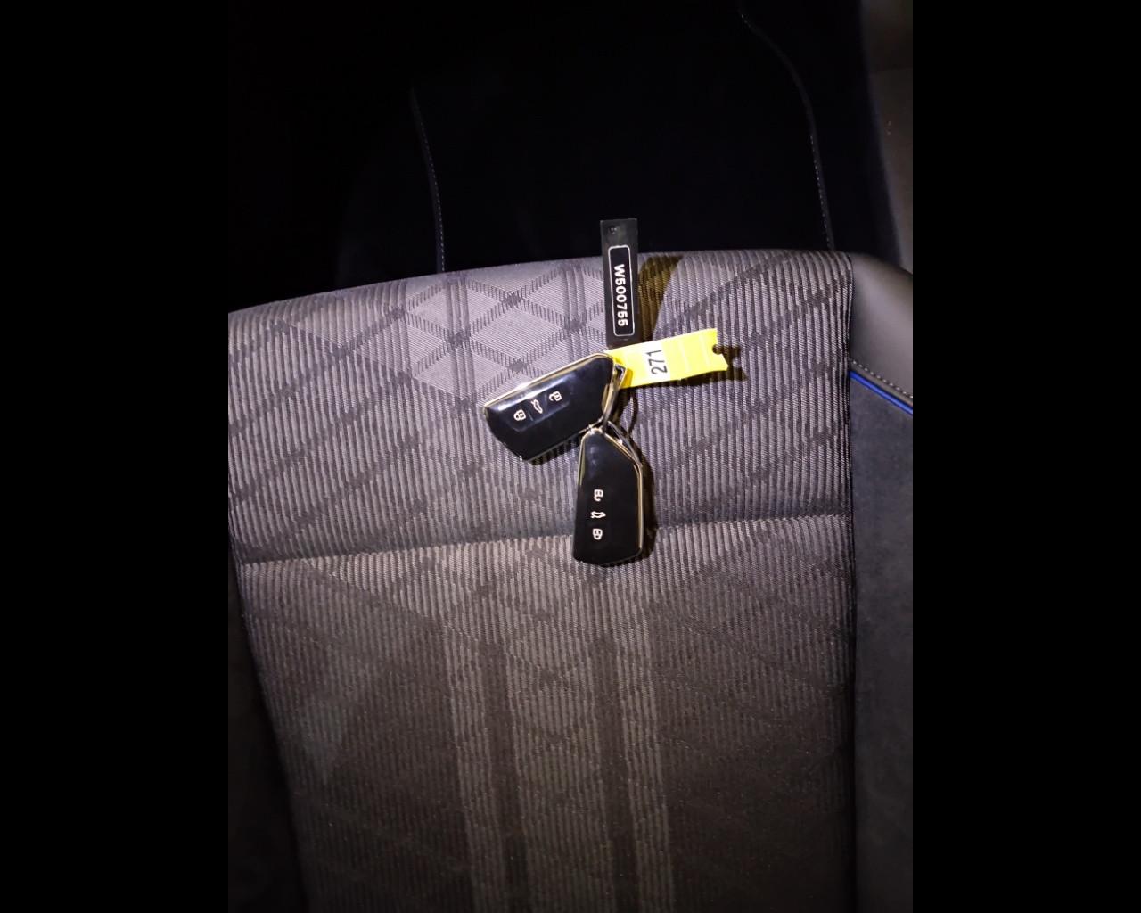 VOLKSWAGEN Tayron - Tayron 1.5 tsi ehybrid R-Line Plus 204cv dsg