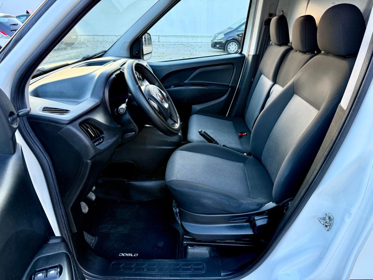 Fiat Doblo 1.3 MJT Cargo Lamierato SX 3 Posti Autocarro