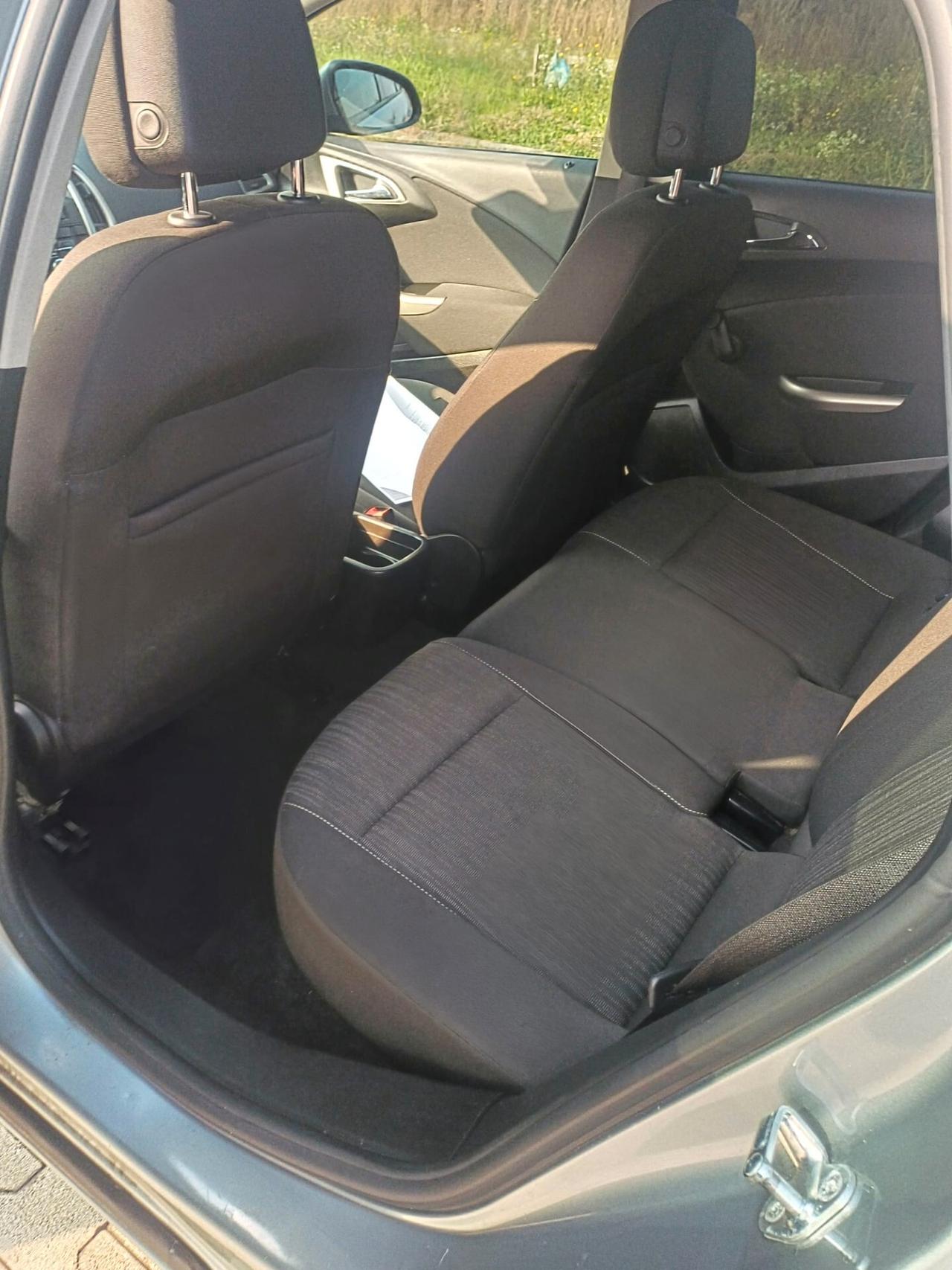 Opel Astra 1.7 CDTI 110CV Station Wagon Cosmo