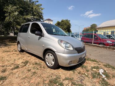 Toyota Yaris Verso 1.3i 16V cat Sol *GPL 2036*