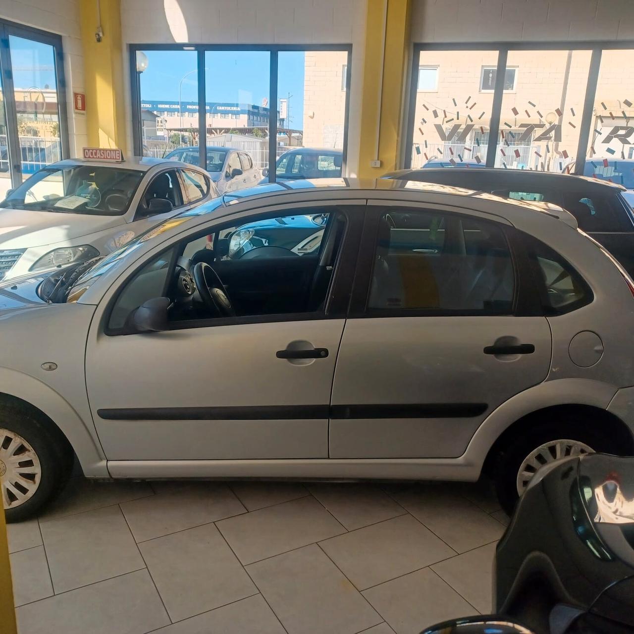 UNICO PROPRIETARIO C3 1.1 NEOPATENTATI