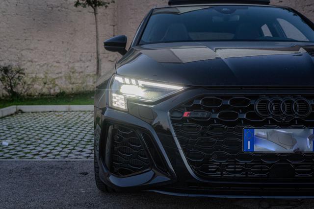 AUDI RS3 performance Edtion 407 CV LIMITED EDITION 1-300