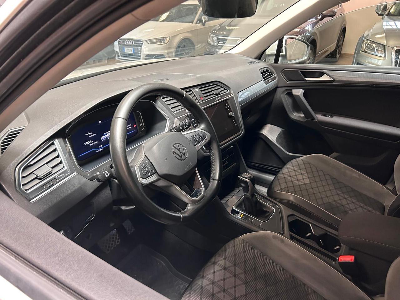 Volkswagen Tiguan 2.0 TDI 150CV SCR DSG 4MOTION R-Line