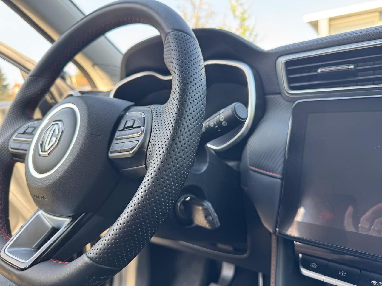 MG ZS 1.5 VTi-tech Luxury – 2023 – Perfetta