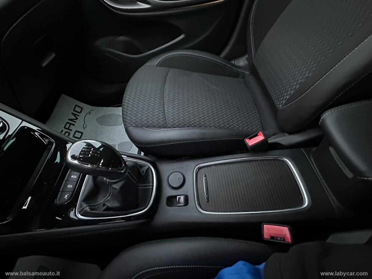 OPEL Astra 1.0 T Innovation