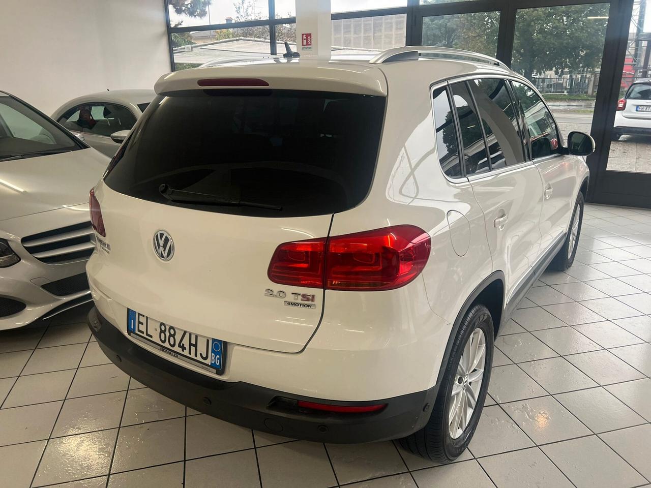 Volkswagen Tiguan 2.0 TSI 210CV 4MOTION DSG Sport & Style