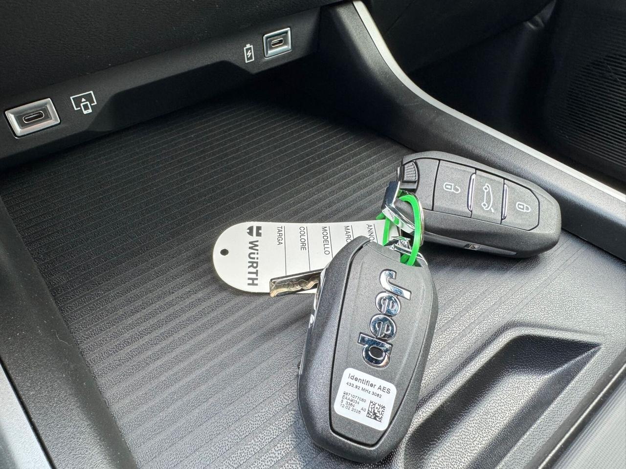 Jeep Compass 1.2 Turbo 48V Hybrid First Edition