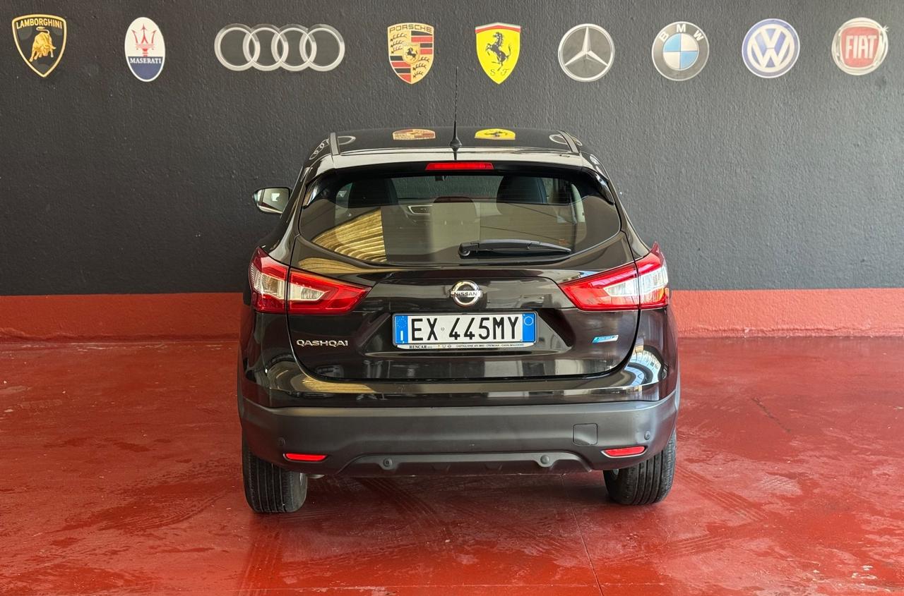Nissan Qashqai 1.5 dCi DPF Tekna