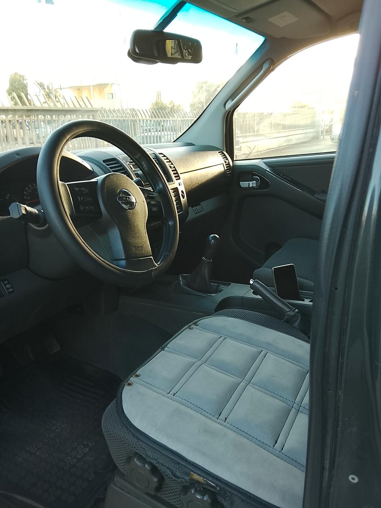 NISSAN Navara Doppia Cabina 2.500 dCi 171cv 4WD