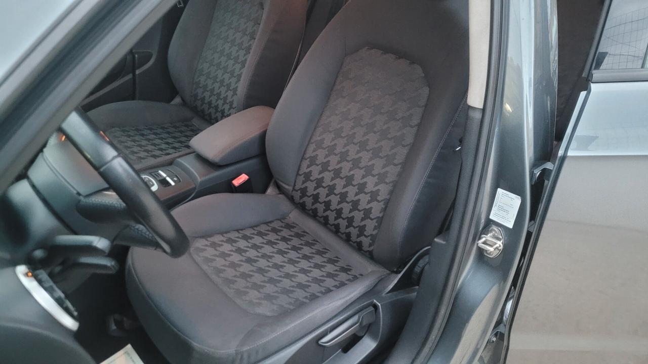 Audi A3 SPB 1.6 TDI 105 CV CR S tronic Ambition