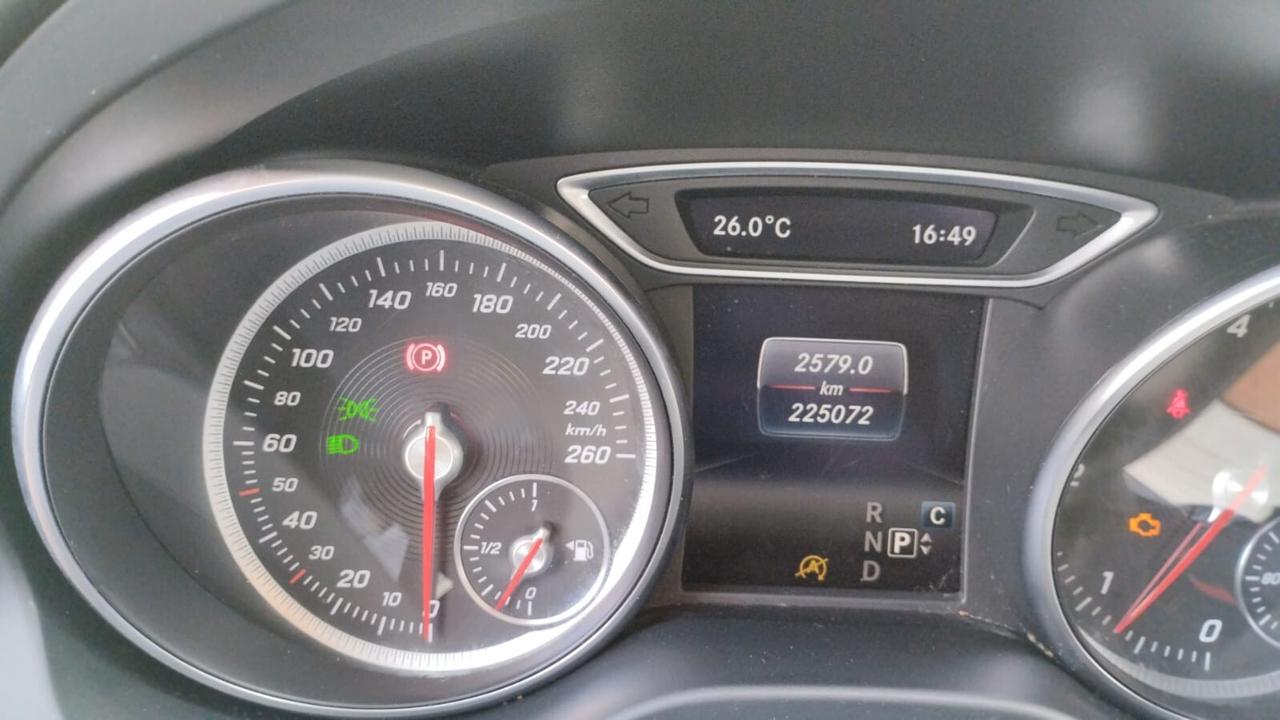 Mercedes-benz CLA 200 d Automatic Premium