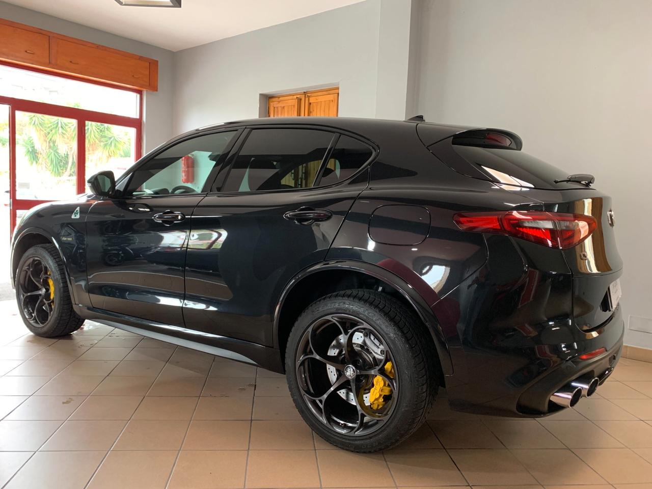 Alfa Romeo Stelvio 2.9 Bi-Turbo V6 510 CV AT8 Quadrifoglio Verde