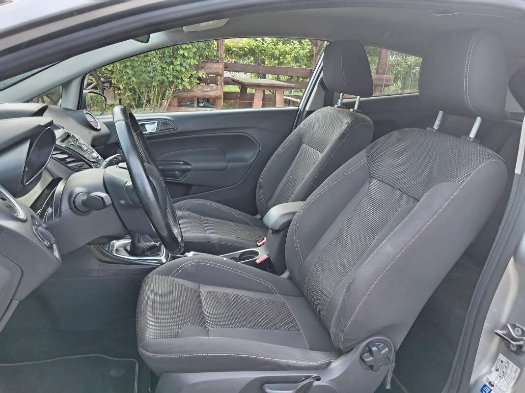 Ford Fiesta 1.5 tdci Titanium 75cv 3p E6