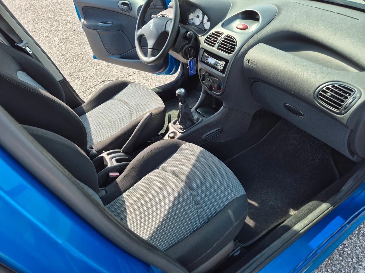 Peugeot 206 1.4 HDi SW solo 95000 km!