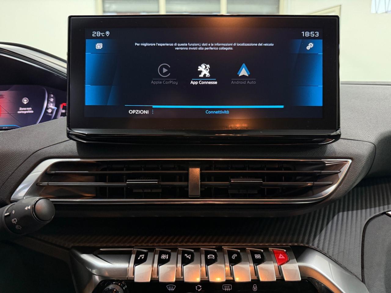 Peugeot 3008 BlueHDi 130 EAT8 Business Extra