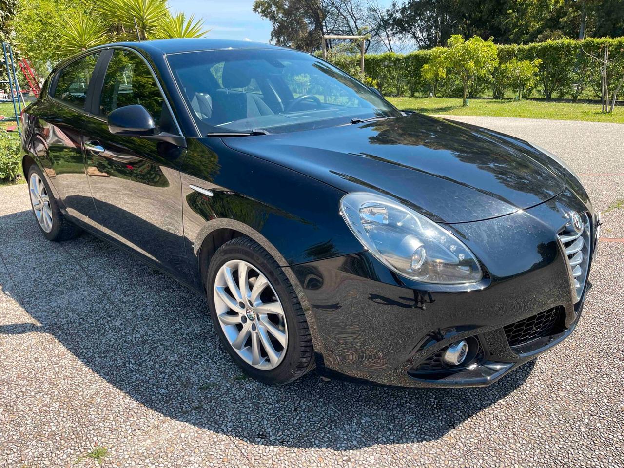 Alfa Romeo Giulietta 1.6 JTDm-2 120 CV Distinctive NEOPATENTATI