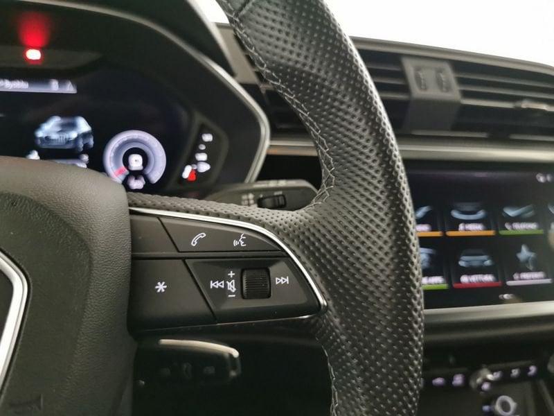 Audi Q3 35 2.0 tdi S line edition s-tronic