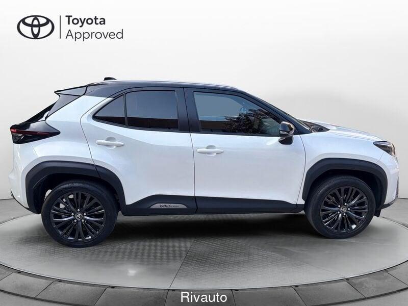 Toyota Yaris Cross Yaris Cross 1.5 Hybrid 5p. E-CVT AWD-i Adventure