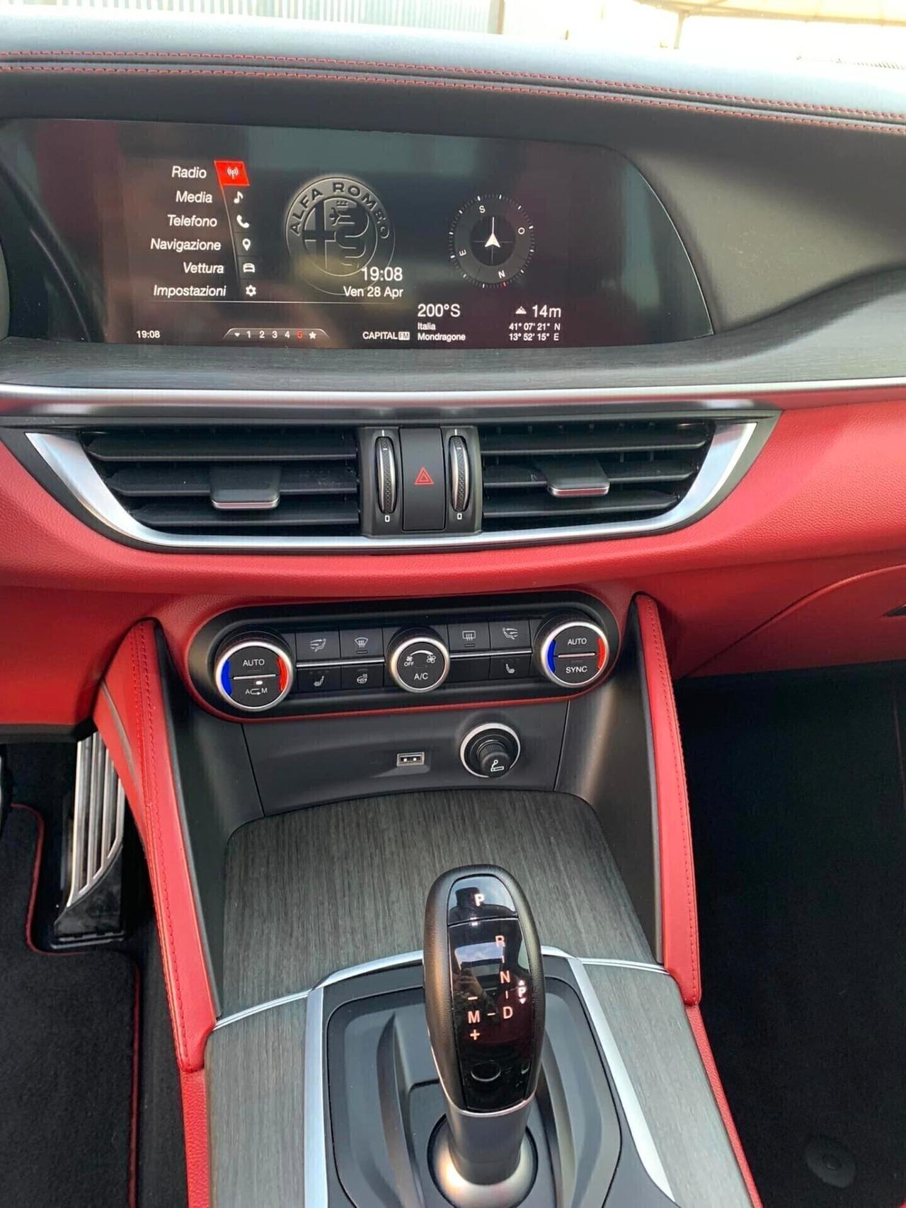 Alfa Romeo Stelvio 210 CV Q4 full tetto uniprò